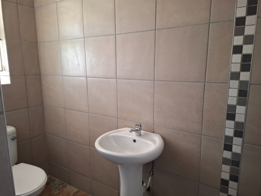 14 Bedroom Property for Sale in Universitas Free State